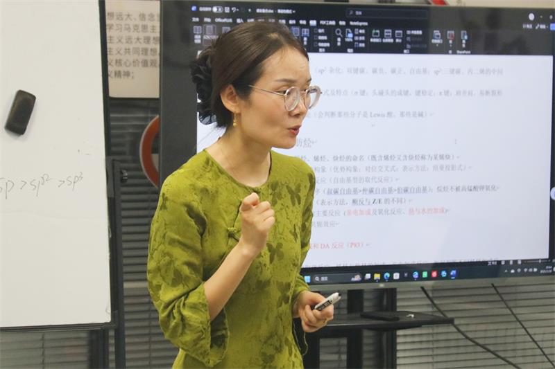 800图2.jpg